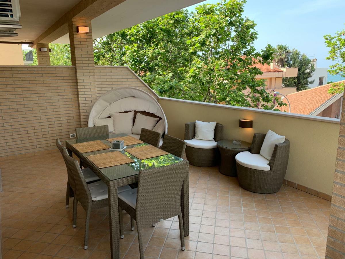 Holiday Dreams Apartment Франкавила ал Маре Екстериор снимка